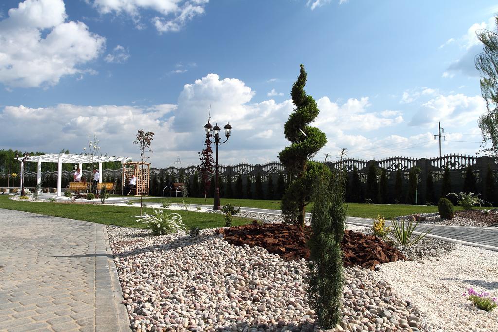 Zajazd Cobra Ostrow Mazowiecka Exterior photo